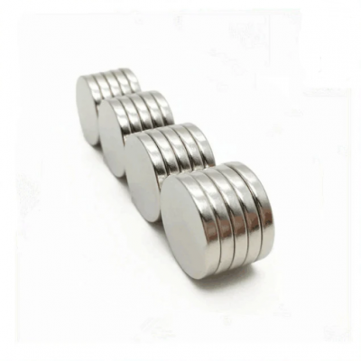 Disc Magnet Sintered NdFeB Round Magnet Nickel Strong Permanent Magnet