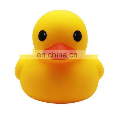 Hot sale Plastic Pvc Vinyl squeeky rubber animal figure character floating Baby Bath duck for child