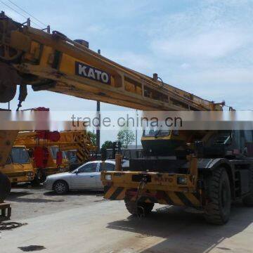 Used Kato 25 ton rough terrain crane