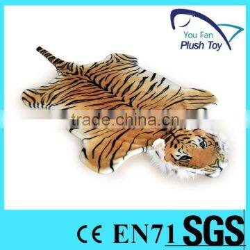 LIFELIKE PLUSH TIGER RUG photo-3
