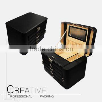 Decorative large mirrored jewelry box