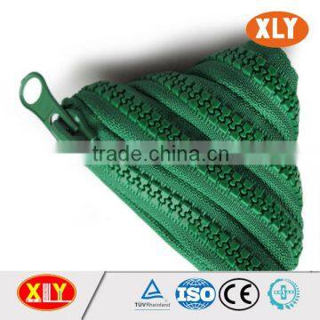 2015 Hot Sale #3 Open End Auto Lock White Color Plastic Zipper photo-6