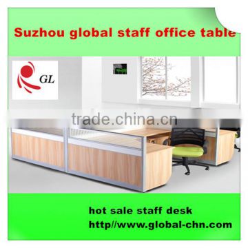 2016 Hot sale latest office table designs with Partition