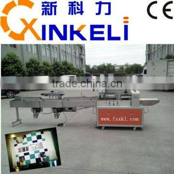 Servo Motor Full Auto Tissue Pillow Packing Machine with feeder