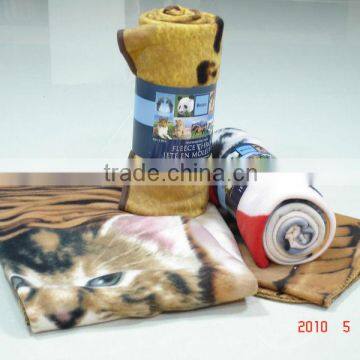 100% Polyester Knit Print Fleece Throw photo-3