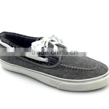 casual boat shoes for men