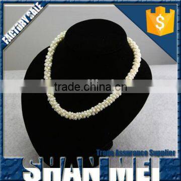 creamy white pearl necklace designs