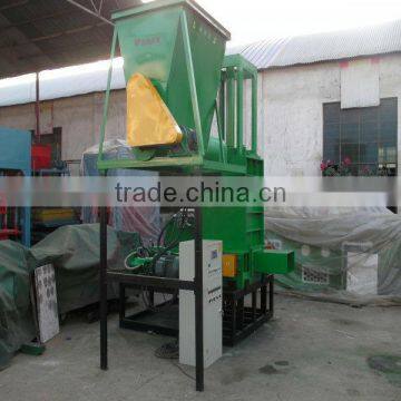 compress machine for wood shavings with 4 Hydro-cylinder