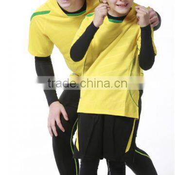 2016 Summer Cool Quick Dry Men Soccer Jersey photo-2