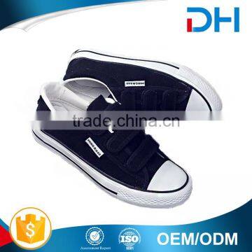 Hook and Loop Fastener Casual Canvas Shoes for Men photo-2