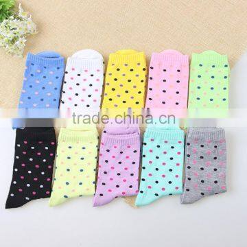 Zm21803a Candy Color Women Ankle Socks Wholesale Ladies Horiery photo-3