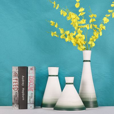 White Green Funnel Bottle Chinese Jingdezhen Modern Simple Ceramic Vase For Showroom