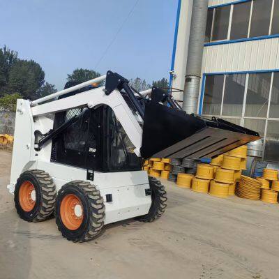 The Luda 55 Skid Loader is Suitable for Turning Around and Steering in Narrow Spaces for Loading and Unloading Operations. photo-5
