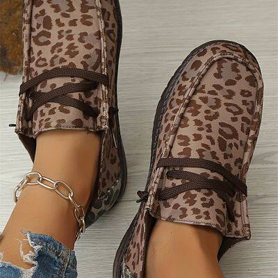 Рейс Красный Точками Звезды Полосы Независимого Дня Кефирные Кеды Горчичный Этнический Художественный Печать Ленточный Деталь Комфорт Лоферы Кеды Леди Канвас Кроссовки