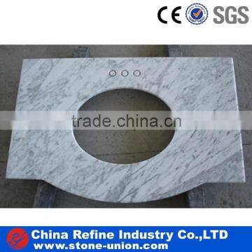 Radius beveled edge white countertop