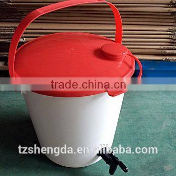 Plastic Bucket 14liter Oxfam type with tap