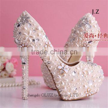 OW18 neoteric lady white grass slipper wedding shoes