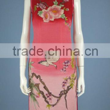 Sleeveless Fashion Cheongsam / Qipao with Hand Painted Pattern QP0010