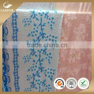 Cationic polyester velboa