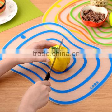 Good design flexible ultra-thin transparent fruit vegetable chopping board/cutting board