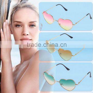 Hot Retro Girl UV400 Metal Frame Heart Shaped Sunglasses Gradient Shades Lens