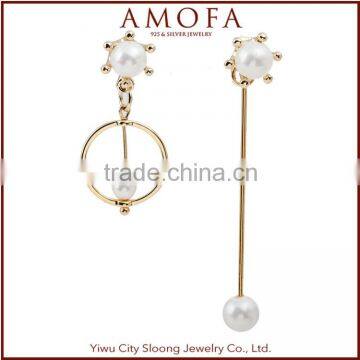 Fashion Light Weight Earrings Gold