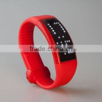 New Personalized Wristbrand Sensor Bracelet Usb Pedometer Step Counter photo-4