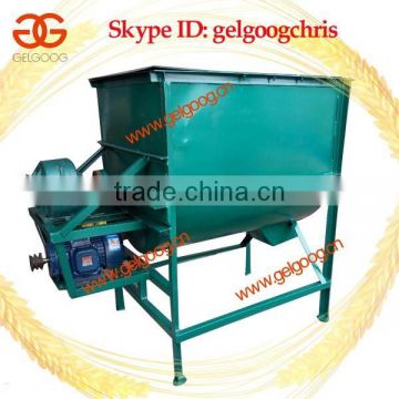 Horizontal animal and poultry feed mixing machine