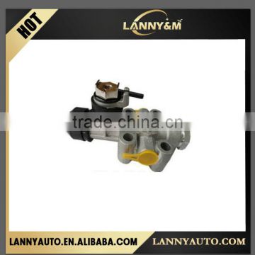 Truck Parts Leveling Valve for VOLVO 3036548