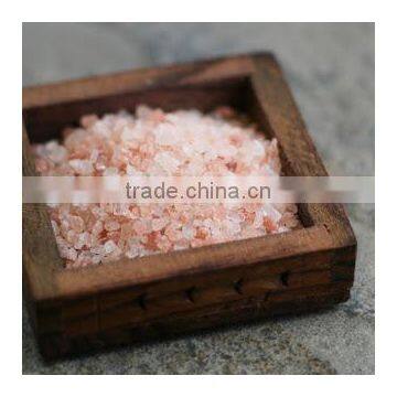 PURE SALT CRYSTAL GRANULATE