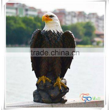Hot Sale Fiberglass Decoration Eagle Garden Animal Statue for Sale photo-3