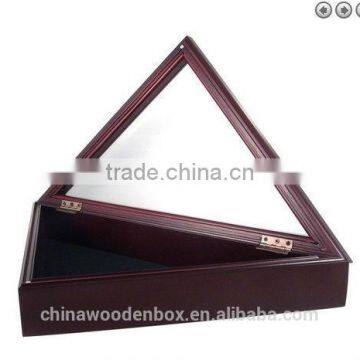 Customize High-grade Triangle Wooden Flag Box photo-3