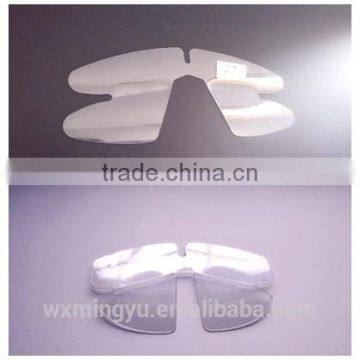 Factory Price DIFFERENT SIZE Clear PVC/PET Shirt Collar Butterfly for High Quality