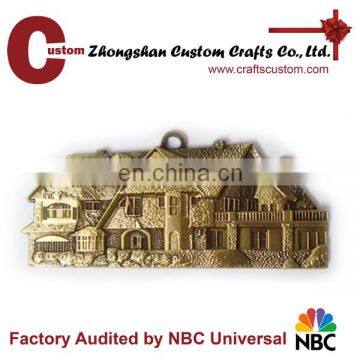 Zinc alloy metal Custom 3D design metal house keychain keyring supplier