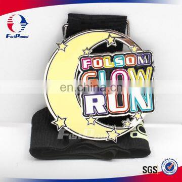 High Quality Glow Running Medal with Shinny Sliver Finishing