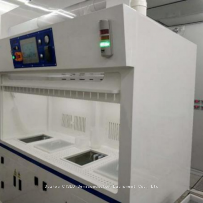 Metal stripping cleaning machine