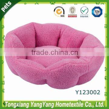 Oval Tufted Pet Bed, Coral Fleece, Nonwovens