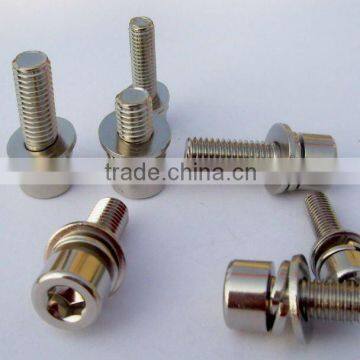 Hexagon socket head cap screws with washers