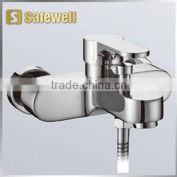 Single Lever Bath Mixer