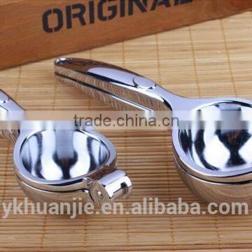 Stainless Manual Press Lemon Lime Fruit Squeezer Citrus Juicer for Kitchen Bar