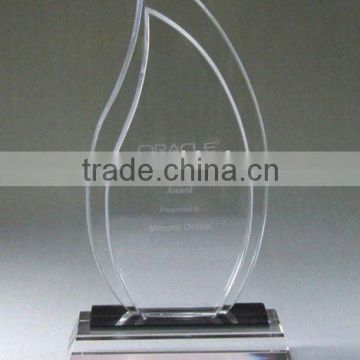 Wholesales Clear Leaf Shape Crystal Trophy For Friends Souvenir