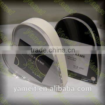 Elegant China gold supplier picture frame stand high quality