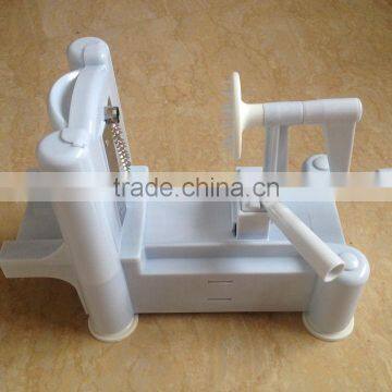 Tri-blade Turning Spiral Slicer 3 in 1 / Tri-blade Spiralizer / Spiral Vegetable Slicer photo-4