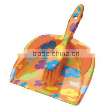 Professional Short Handle Plastic Broom And Dustpan Set photo-5