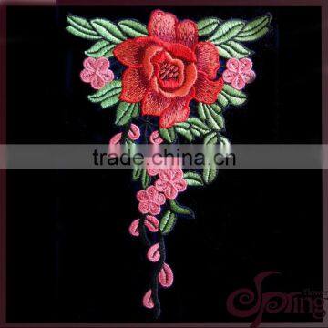 Top selling embroidery lace neck flower