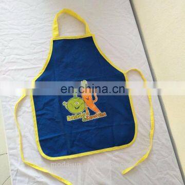 Children's apron with patterns