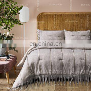 Factory Price Bedsheet King Size Embroidered Duvet Cover Bedding Set Duvet photo-4