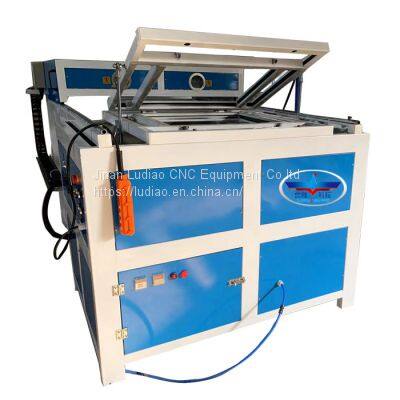 Small Size Acrylic Vacuum Former 6090 Mini Vacuum Forming Thermoforming Machine for ABS Sheet Sign photo-2