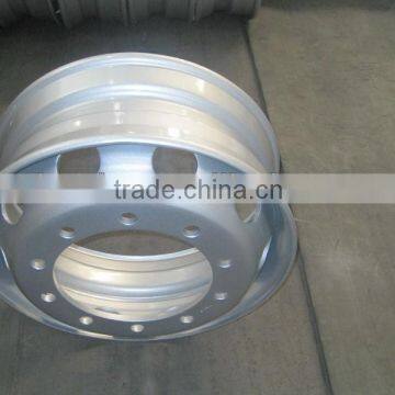 Tubeless heavy truck wheel rims