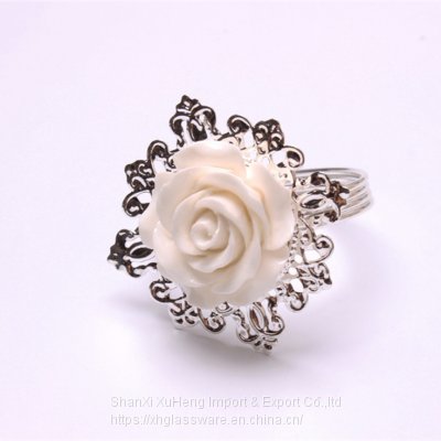 IN STOCK White Plastic Metal Flower Plant Napkin Ring For Wedding Festival Decor Wholesale photo-5
